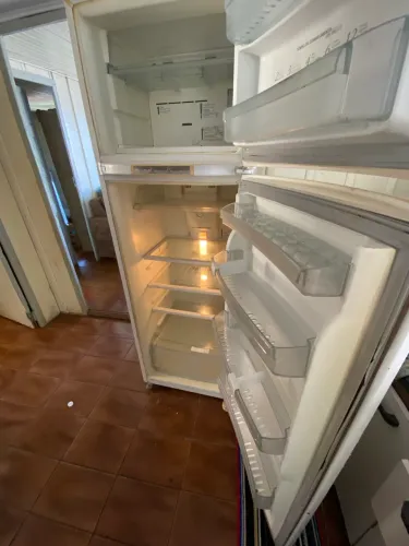 Geladeira frost free com defeito Brastemp 