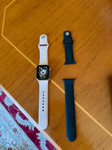Apple Watch Series 5 Rose
