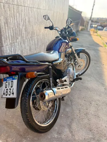 Yamaha YBR 125 ano 2002 em estado diferenciado