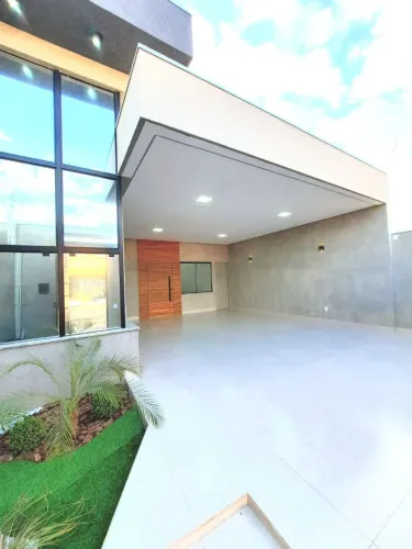Casa Nova, Formosinha, 240m², 4 quartos (suites, closet), 3 banheiros, Jacuzzi, Escritório