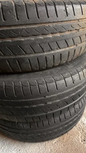 Jogo de pneus  aro 14 pirelli 175/65/14 