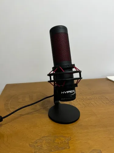 Microfone Condensador Gamer HyperX QuadCast USB