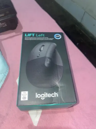 Mouse Logitech Lift Left NUNCA USADO PREÇO NEGOCIAVEL