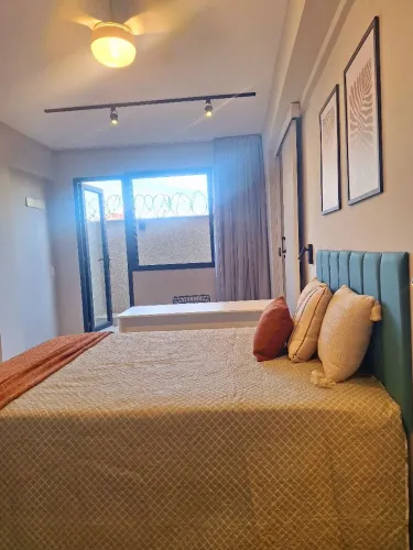Studio semimobiliado