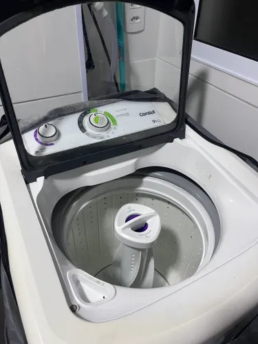 Vendo máquina cônsul 9kg com defeito