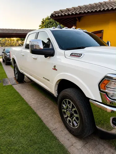 Ram 3500 Limited Longhorn 6.7 TB CD Diesel 2024