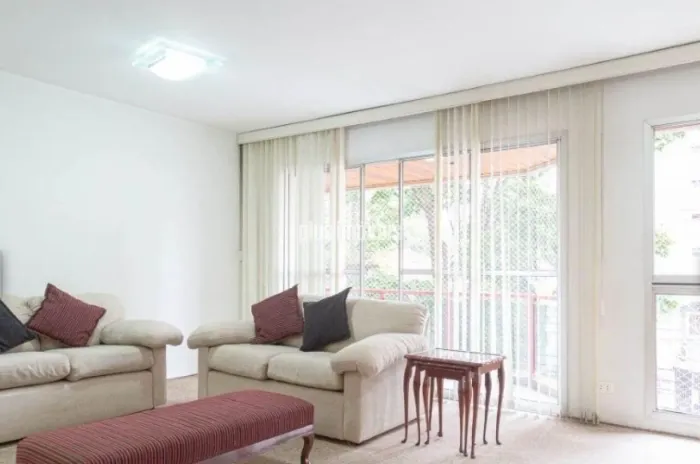 Planta impecável em perdizes! , 4 dormitórios , 2 suítes e 2 vagas!