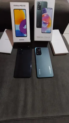 Dois smartphone