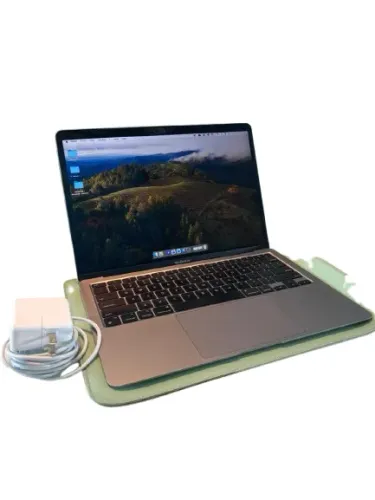 MacBook Air 13"