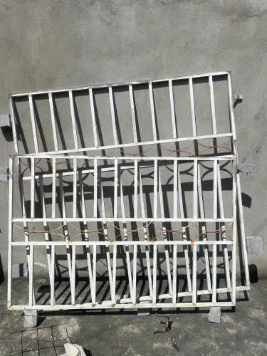 GRADE PEGA LADRAO (janela e porta)