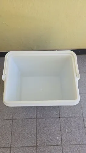 Caixa térmica 42L - NOVO