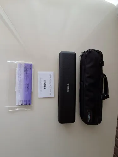 Flauta Transversal Yamaha YFL212