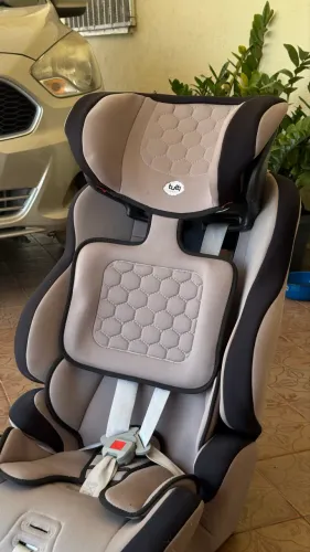 Cadeirinha infantil para carro