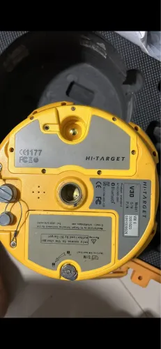 Vendo ou troco Hi Target V30 completa, precisando de revisão e calibragem 