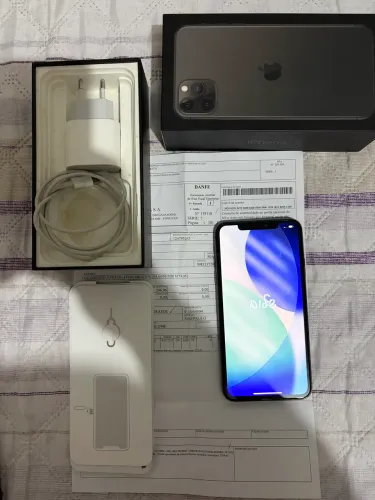VENDO IPHONE 11 PRO MAX 64gb