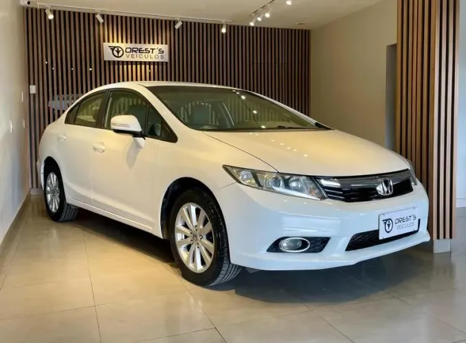 Honda Civic Sedan LXR 2.0 Flexone 16V Aut. 4P 2014