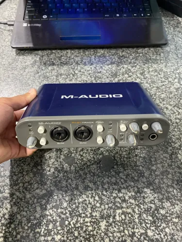 M-AUDIO, Fasttrack PRO