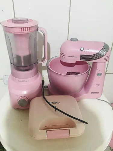 Kit cozinha Liquidificador e sanduicheira e batedeira planetária 