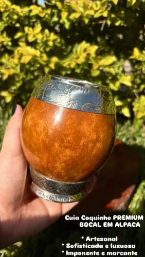Cuia de chimarrão coquinho com bocal em alpaca