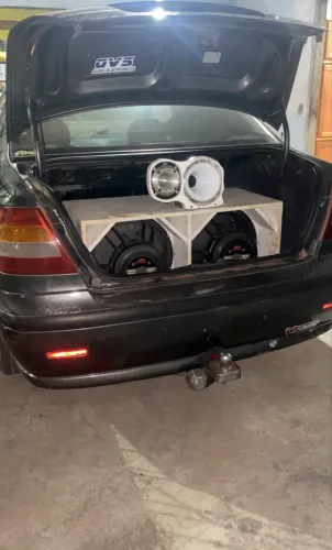 Vendo par de alto falante