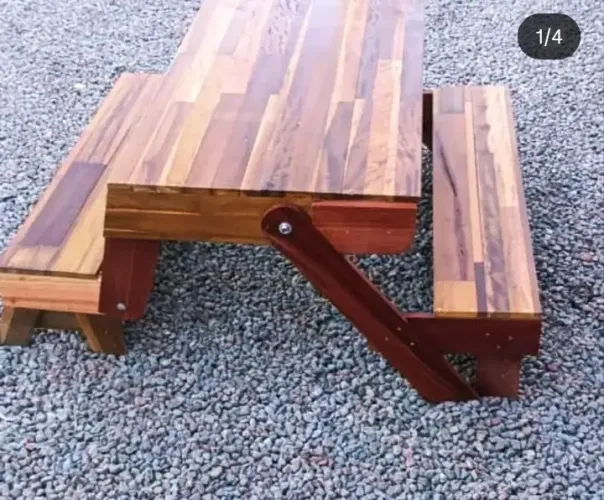Mesa que vira banco infantil
