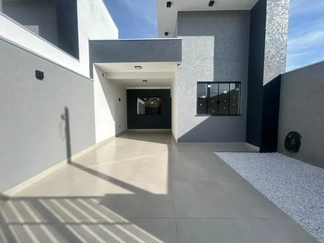 Casa à venda Jardim Paris Maringá 3 quartos suíte