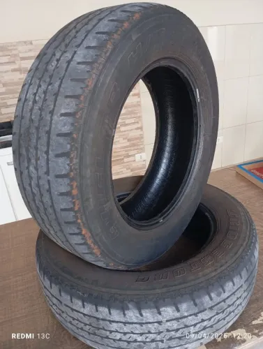 Pneu usado 215/65R16