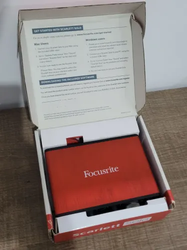 Interface de Áudio Focusrite Scarlett Solo - Excelente Estado