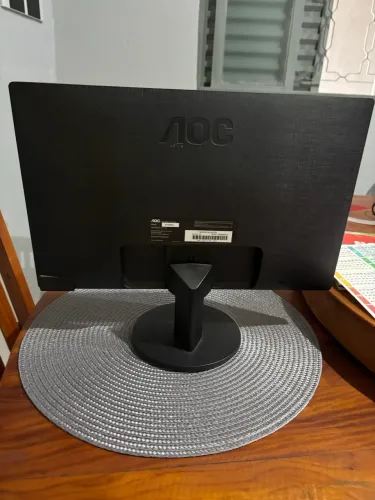 Vendo Monitor AOC 