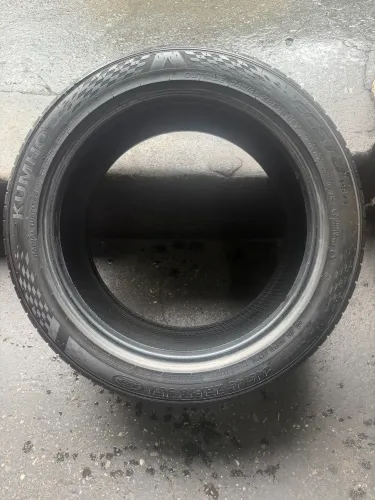 Pneu runflat KUMHO 245/45R18