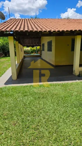 Chácara à venda na Estância São Carlos, Guapiaçu-SP: 3 quartos, 1 sala, 2 banheiros, 170 m
