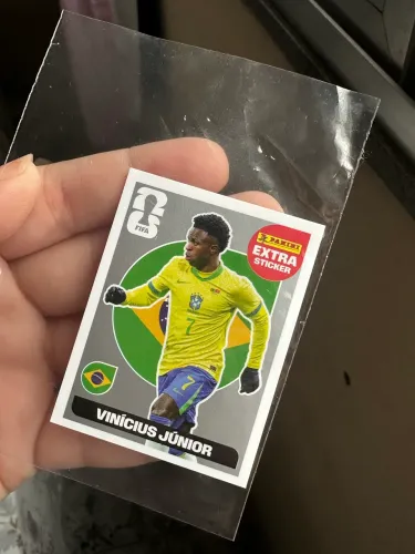 Figurinha legend prata Vinicius Jr