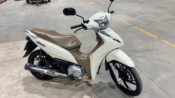 Biz 125 top de linha zera como nova 