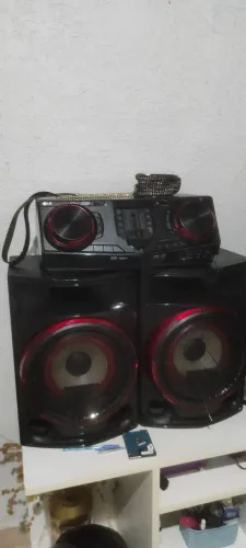 Som LG CJ87 1800rms