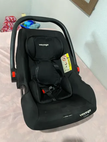 Bebê conforto voyage gama