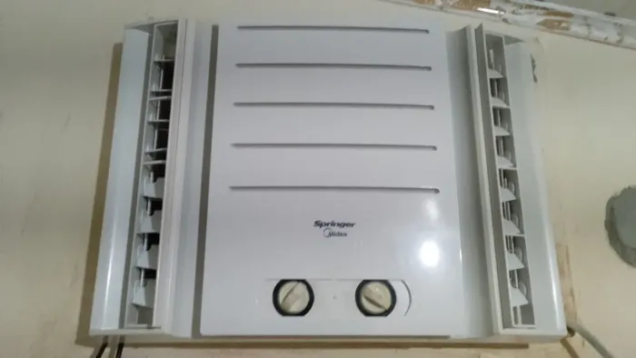 Ar condicionado Springer 10.000 BTUs