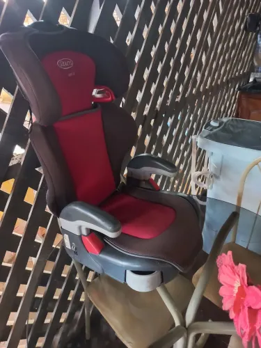 Cadeirinha infantil pra carro