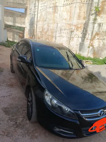 JAC J5 Sedan 1.5 16V 4P Mec. 2013
