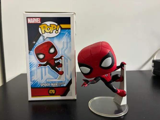 Pop Funko 470 Spider Man Upgrade Suit Far From Home original