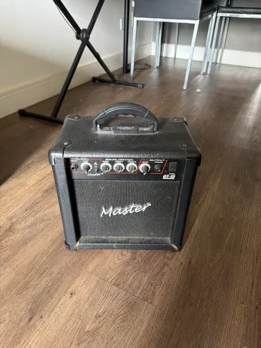 Amplificador Master GT-15