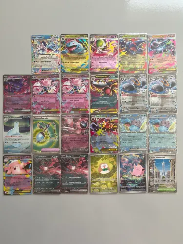 Lote com 23 Cartas Pokémon TCG - EX, Mega EX e Raras