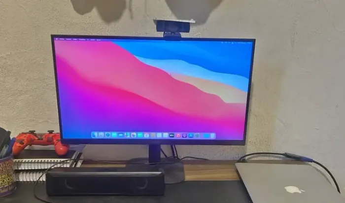 Notebook MacBook Air 2015 (c/ cabo adaptador HDMI pr monitores)