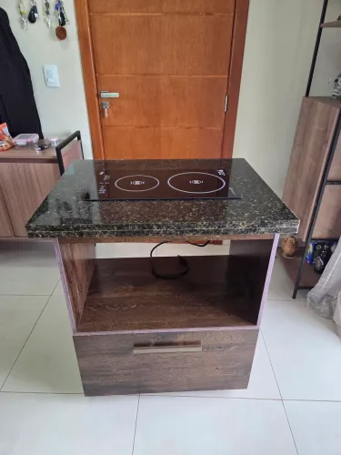 Fogão cooktop indução 2 bocas - com móvel e tampo de granito