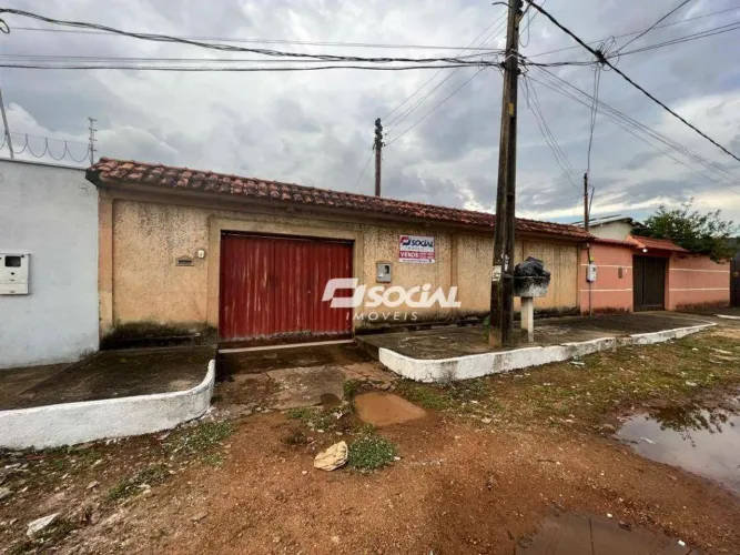 Casa com 3 dormitórios à venda, área construída 190,74 m² por R$370.000 - Lagoinha - Porto