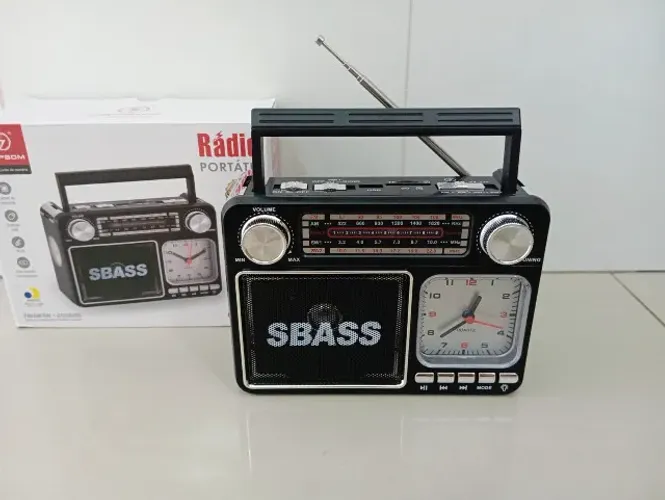 Radio Retro Bluetooth com Relógio FM AM Usb Portátil