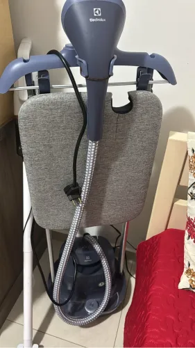 Passadeira a vapor vertical