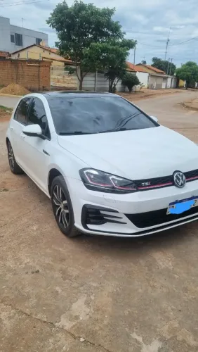 Volkswagen Golf Highline 1.4 TSI 140cv Aut. 2015