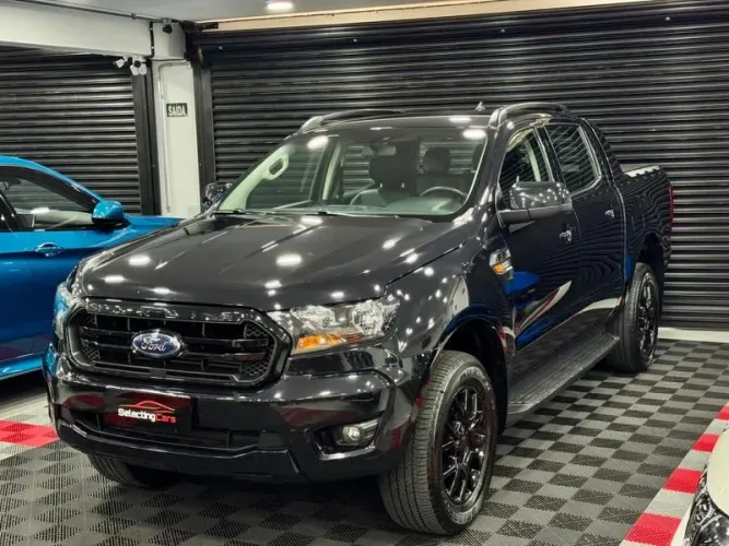 Ford Ranger Black 2.2 4X2 CD Diesel AUT 2023
