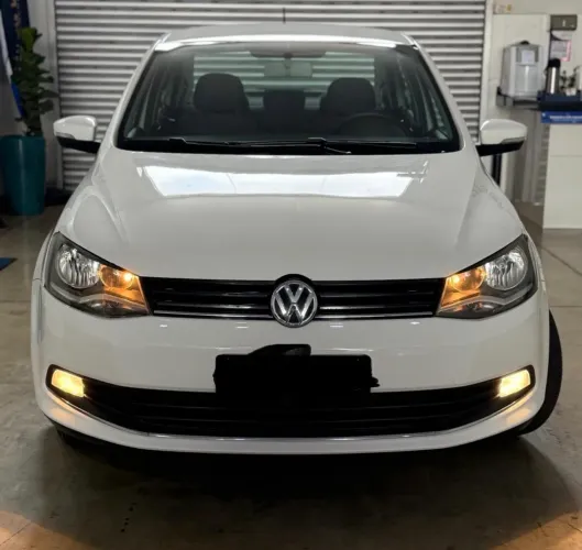 Volkswagen Voyage Comf/highli. 1.6 MI T.flex 8V 4P 2014