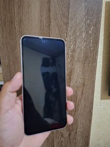 Samsung a56